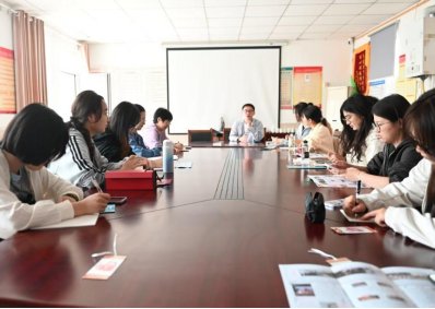 赴津南区八里台镇西小站村开展农村基层